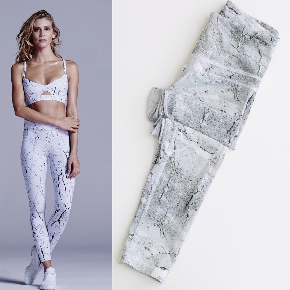 Varley Pacific Tight Leggings in Iceberg print